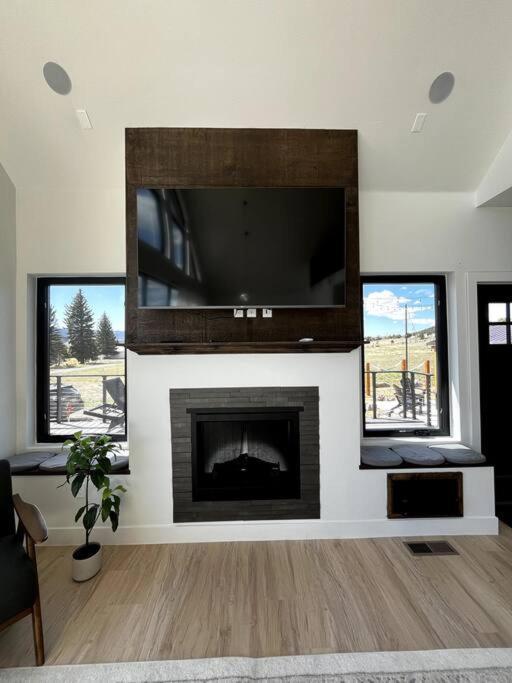 Red Rock Retreat Stunning Floor To Ceiling Views Βίλα Hatch Εξωτερικό φωτογραφία